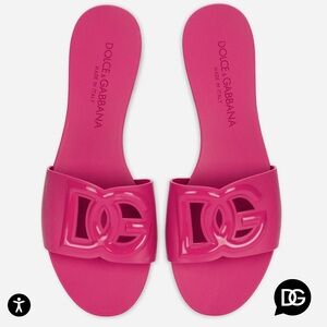 Dolce and Gabbana Rubber Beachwear Sliders/Sandals